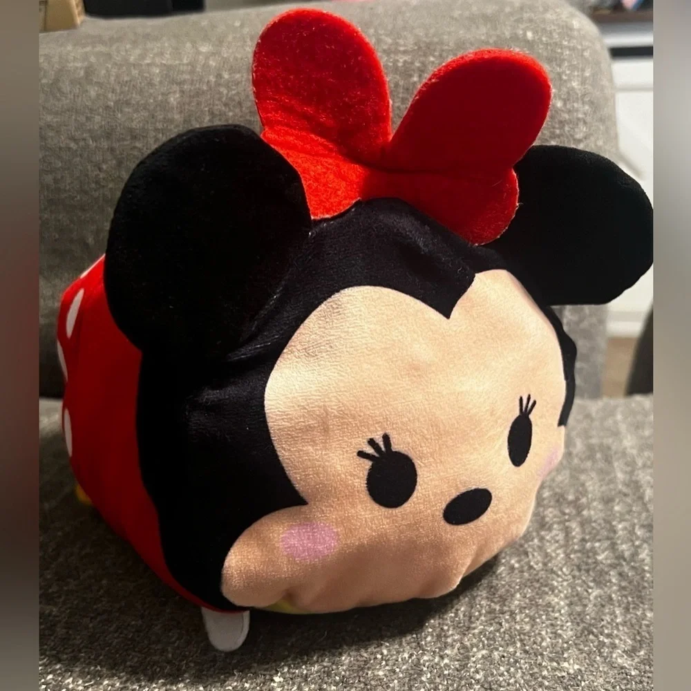 Official Disney Tsum Tsum Minnie Mouse Stuffed Animal Plushie Plush Toy 8 Inches